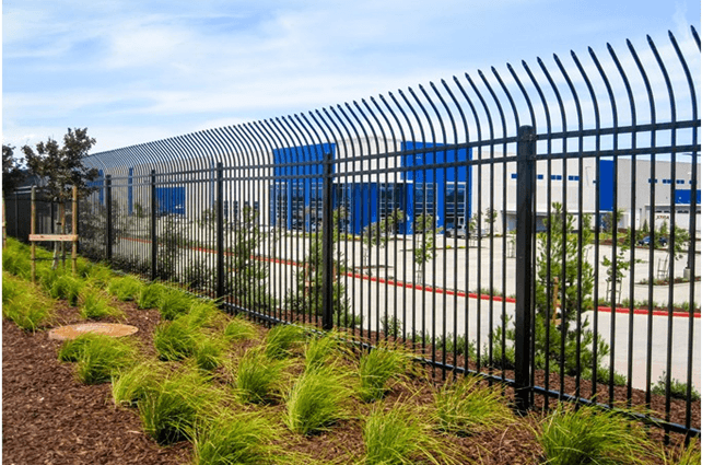 Rite-Way-Fencing-commercial-ornamental