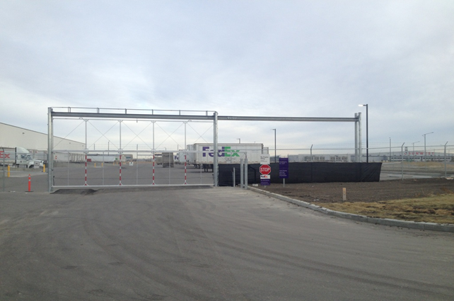 Rite-Way-Fencing-industrial-gates