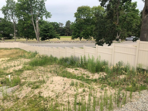 Installing Vinyl Fence On a Slope? No Problem!